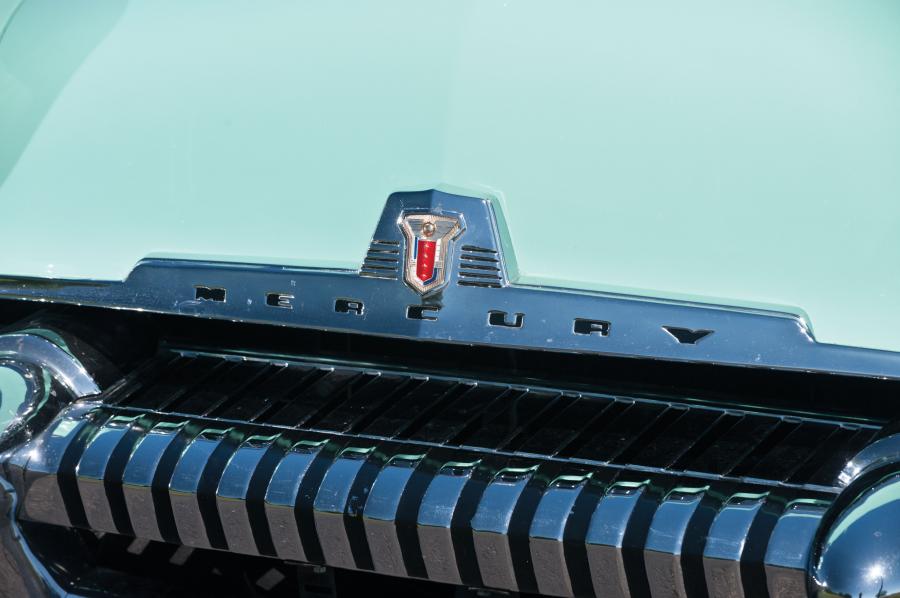  Mercury Monterey Sun Valley 2-Door Hardtop 1954 года  (фото 17 из 22)